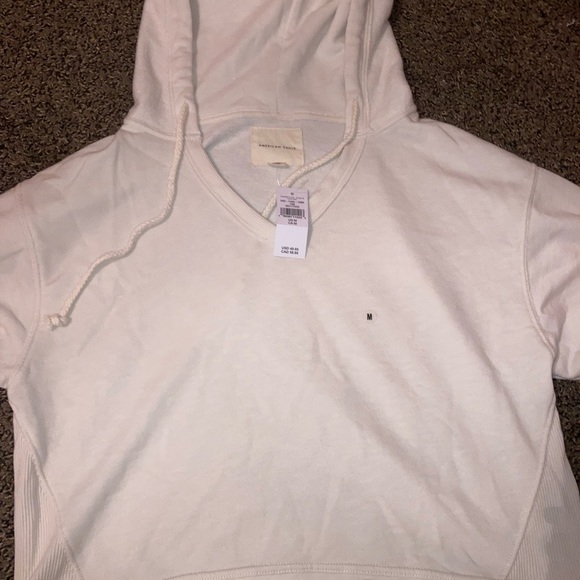 Woman’s cropped American eagle hoodie - Picture 2 of 3